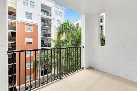 Condo in Sunny Isles Beach, Florida, 2 bedrooms  № 2075177 - photo 7