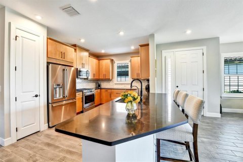 Casa en venta en Wesley Chapel, Florida, 3 dormitorios, 179.67 m2 № 1901995 - foto 6