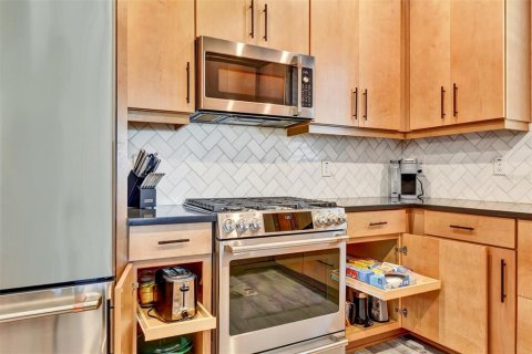 Casa en venta en Wesley Chapel, Florida, 3 dormitorios, 179.67 m2 № 1901995 - foto 11