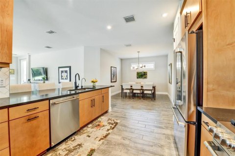 Casa en venta en Wesley Chapel, Florida, 3 dormitorios, 179.67 m2 № 1901995 - foto 12