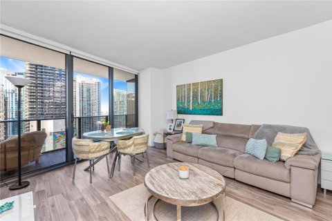 Condo in Miami, Florida, 1 bedroom  № 1872652 - photo 10