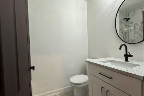 Villa ou maison à louer à North Port, Floride: 2 chambres, 84.73 m2 № 1905415 - photo 23