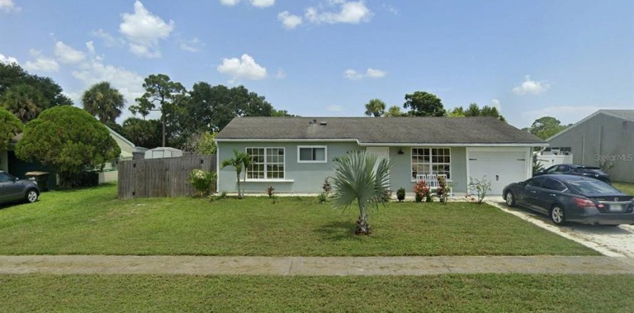 House in North Port, Florida 2 bedrooms, 84.73 sq.m. № 1905415