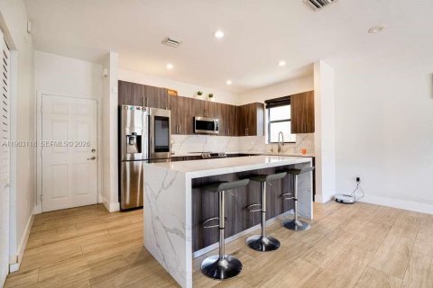 Casa en venta en Homestead, Florida, 4 dormitorios, 226.4 m2 № 2032183 - foto 15