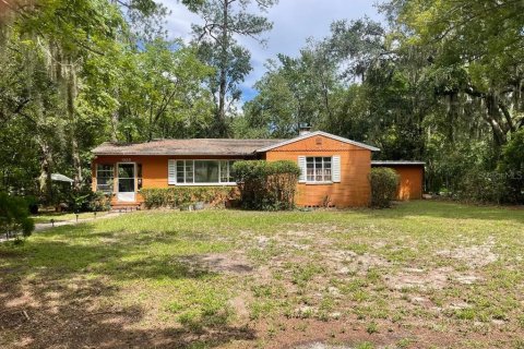 Casa en venta en Gainesville, Florida, 3 dormitorios, 145.95 m2 № 1898392 - foto 1