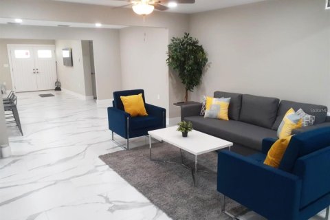 Casa en alquiler en Sarasota, Florida, 5 dormitorios, 241.55 m2 № 1900562 - foto 11
