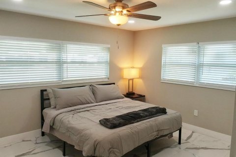 Casa en alquiler en Sarasota, Florida, 5 dormitorios, 241.55 m2 № 1900562 - foto 14