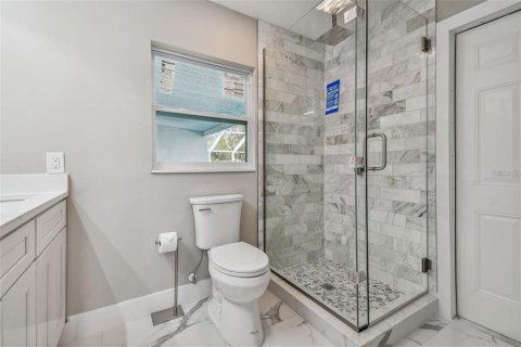 Casa en alquiler en Sarasota, Florida, 5 dormitorios, 241.55 m2 № 1900562 - foto 29