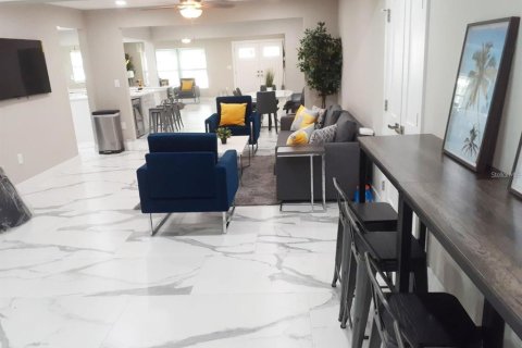 Casa en alquiler en Sarasota, Florida, 5 dormitorios, 241.55 m2 № 1900562 - foto 19