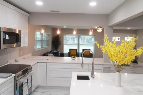 Casa en alquiler en Sarasota, Florida, 5 dormitorios, 241.55 m2 № 1900562 - foto 6