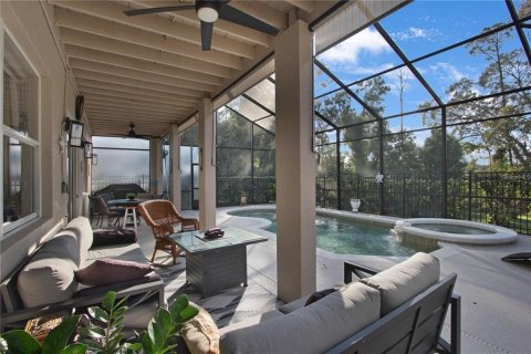 House in STONEYBROOK HILLS in Mount Dora, Florida 4 bedrooms, 299.05 sq.m. № 2398673 - photo 2