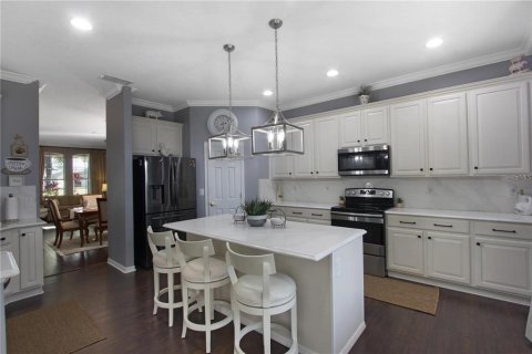 House in STONEYBROOK HILLS in Mount Dora, Florida 4 bedrooms, 299.05 sq.m. № 2398673 - photo 8