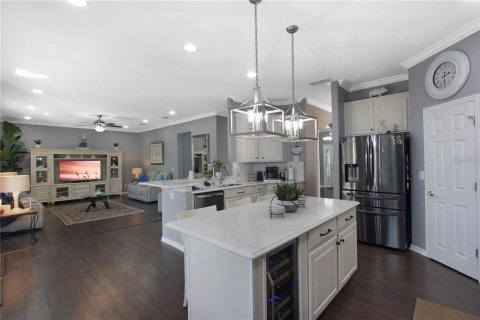House in STONEYBROOK HILLS in Mount Dora, Florida 4 bedrooms, 299.05 sq.m. № 2398673 - photo 18