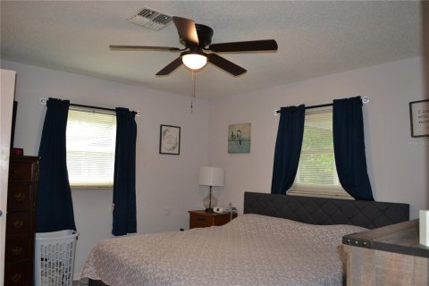 Villa ou maison à vendre à Spring Hill, Floride: 3 chambres, 117.43 m2 № 2238024 - photo 16