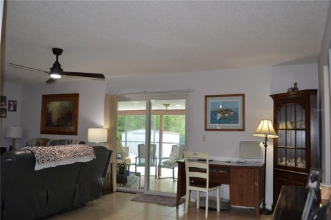 Villa ou maison à vendre à Spring Hill, Floride: 3 chambres, 117.43 m2 № 2238024 - photo 4
