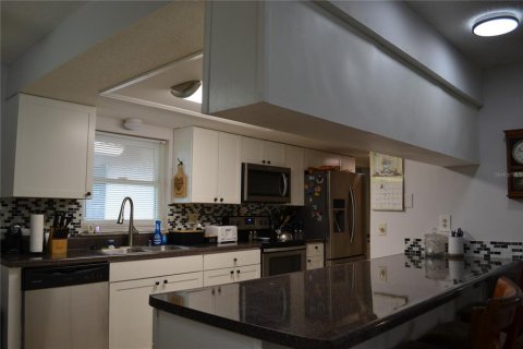 Villa ou maison à vendre à Spring Hill, Floride: 3 chambres, 117.43 m2 № 2238024 - photo 9