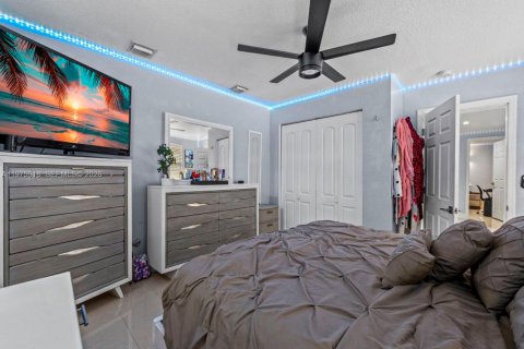 Купить виллу или дом в Хомстед, Флорида 4 спальни, 183.2м2, № 2049562 - фото 13