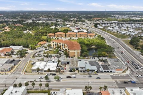 Commercial property in Venice, Florida 448.9 sq.m. № 2212712 - photo 7