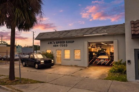 Immobilier commercial à Venice, Floride 448.9 m2 № 2212712