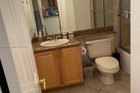 Condominio en venta en Fort Lauderdale, Florida, 1 dormitorio, 61.32 m2 № 1713674 - foto 8