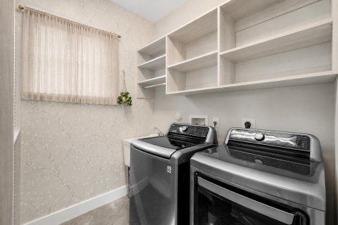 Villa ou maison à vendre à Delray Beach, Floride: 4 chambres, 214.14 m2 № 2417888 - photo 25