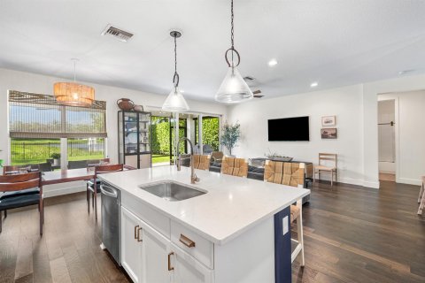 Villa ou maison à vendre à Delray Beach, Floride: 4 chambres, 214.14 m2 № 2417888 - photo 12