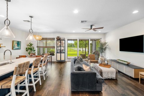 Villa ou maison à vendre à Delray Beach, Floride: 4 chambres, 214.14 m2 № 2417888 - photo 16