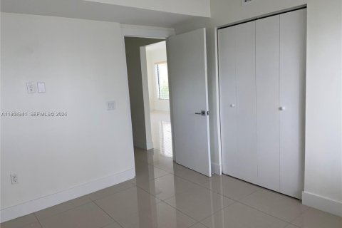 Купить коммерческую недвижимость в Майами-Бич, Флорида 280.94м2, № 2011949 - фото 14