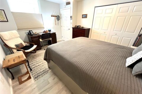 Condo in Bradenton, Florida, 2 bedrooms № 2314450 - photo 24
