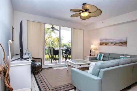Townhouse in Ruskin, Florida 2 bedrooms, 116.87 sq.m. № 2149850 - photo 11