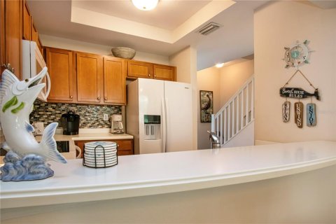 Townhouse in Ruskin, Florida 2 bedrooms, 116.87 sq.m. № 2149850 - photo 17