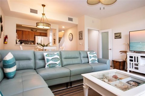 Townhouse in Ruskin, Florida 2 bedrooms, 116.87 sq.m. № 2149850 - photo 14