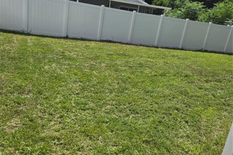 House in Tampa, Florida 3 bedrooms, 119.29 sq.m. № 1886153 - photo 5