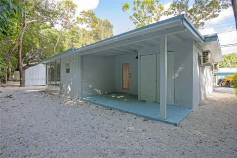 House in Key Largo, Florida 3 bedrooms, 92.9 sq.m. № 1742231 - photo 16