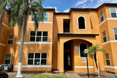 Condo à Orlando, Floride, 2 chambres  № 2306723