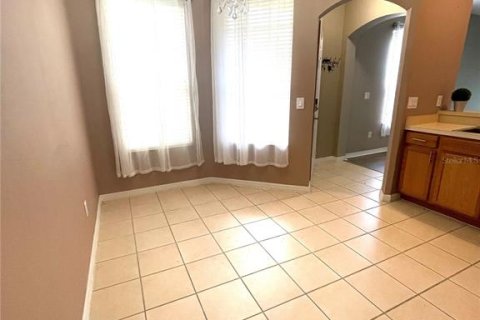 Townhouse in Tampa, Florida 3 bedrooms, 153.94 sq.m. № 1884931 - photo 13