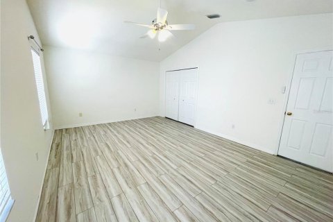 Townhouse in Tampa, Florida 3 bedrooms, 153.94 sq.m. № 1884931 - photo 30