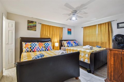 Immobilier commercial à vendre à Clearwater, Floride: 5 chambres, 275.92 m2 № 2368922 - photo 22