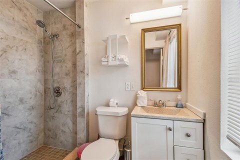 Immobilier commercial à vendre à Clearwater, Floride: 5 chambres, 275.92 m2 № 2368922 - photo 26