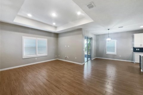 Casa en venta en Deltona, Florida, 4 dormitorios, 179.77 m2 № 1558749 - foto 22
