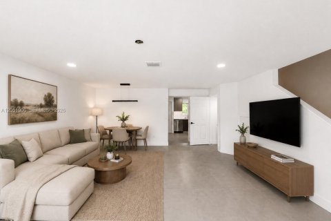 Touwnhouse à vendre à Tamarac, Floride: 3 chambres, 131.74 m2 № 2173024 - photo 2