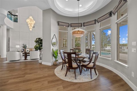 House in Tampa, Florida 4 bedrooms, 555.28 sq.m. № 1436277 - photo 15