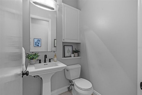 House in Tampa, Florida 4 bedrooms, 555.28 sq.m. № 1436277 - photo 26