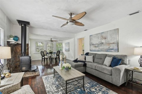 House in Safety Harbor, Florida 2 bedrooms, 93.46 sq.m. № 1690921 - photo 4