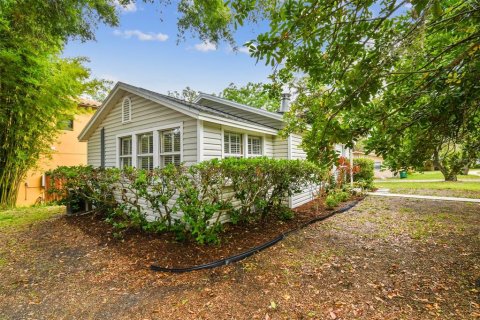 House in Safety Harbor, Florida 2 bedrooms, 93.46 sq.m. № 1690921 - photo 16