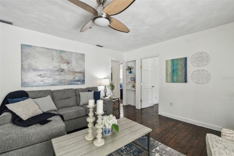 House in Safety Harbor, Florida 2 bedrooms, 93.46 sq.m. № 1690921 - photo 19