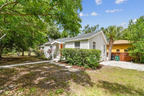 House in Safety Harbor, Florida 2 bedrooms, 93.46 sq.m. № 1690921 - photo 15