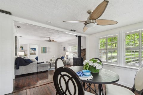 House in Safety Harbor, Florida 2 bedrooms, 93.46 sq.m. № 1690921 - photo 23