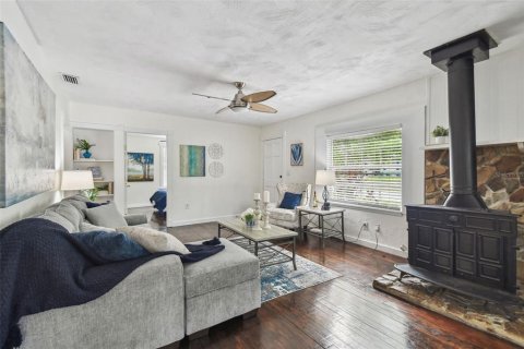 House in Safety Harbor, Florida 2 bedrooms, 93.46 sq.m. № 1690921 - photo 20