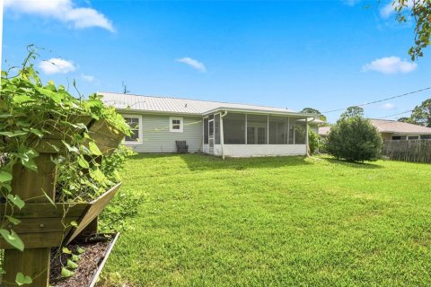 Villa ou maison à vendre à Edgewater, Floride: 3 chambres, 129.32 m2 № 2296995 - photo 30